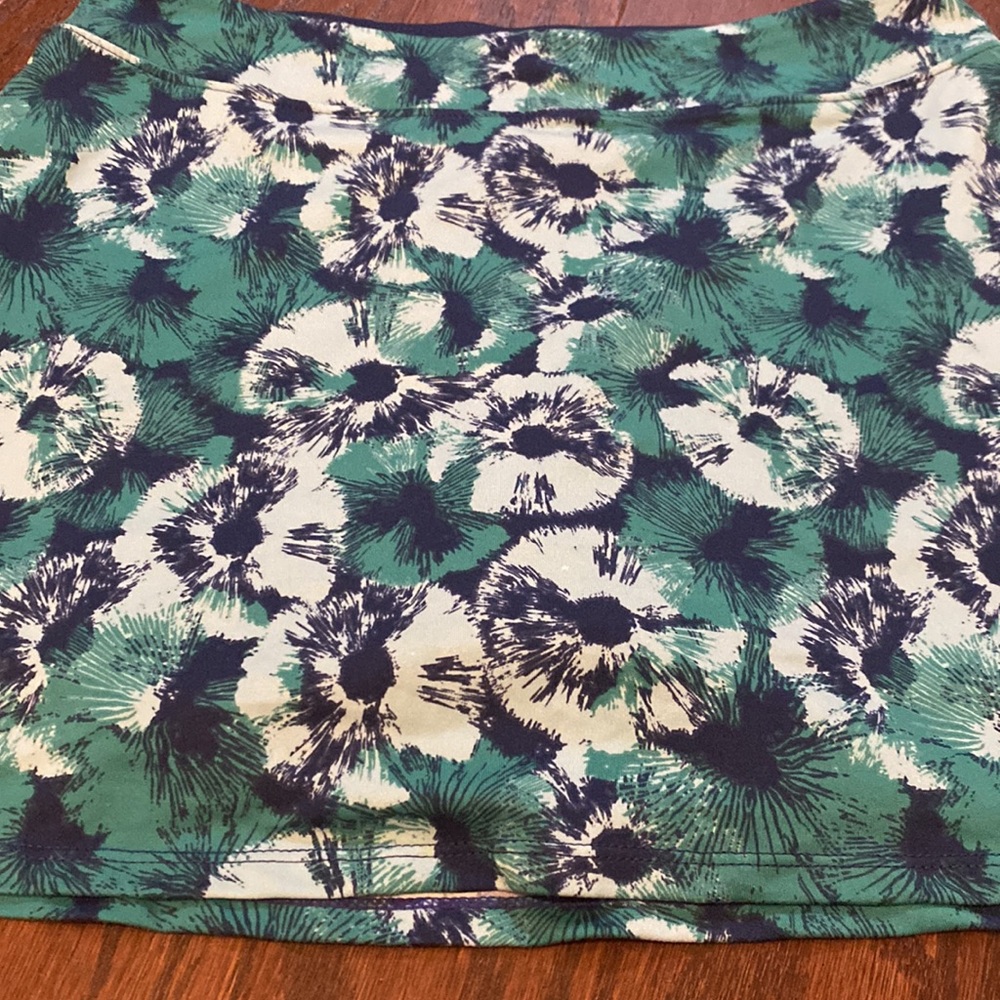 Tranquility Skort NWOT - Picture 2 of 5